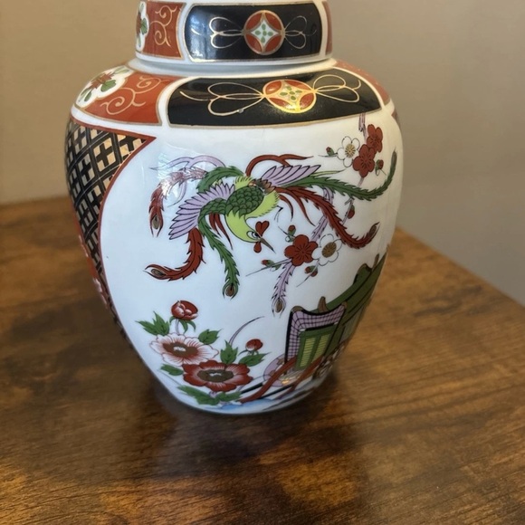 Elegant Multicolor Ceramic Vase - Picture 1 of 5